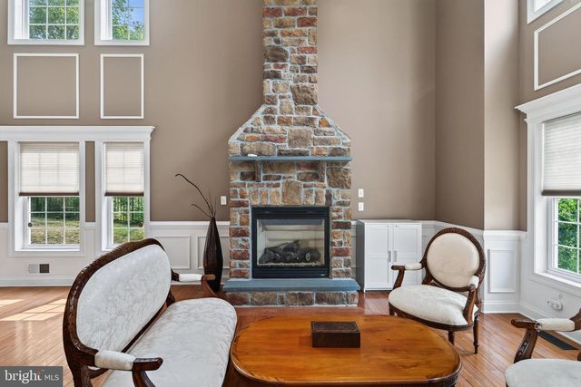 121 PINETOWN ROAD, Norristown, PA 19403