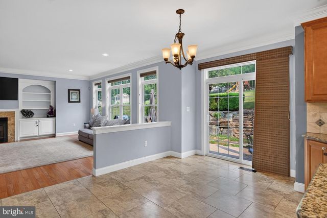 121 PINETOWN ROAD, Norristown, PA 19403