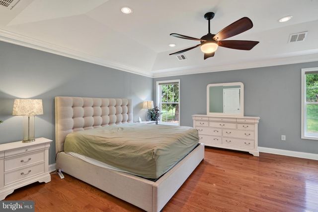 121 PINETOWN ROAD, Norristown, PA 19403