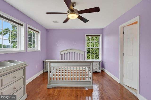 121 PINETOWN ROAD, Norristown, PA 19403