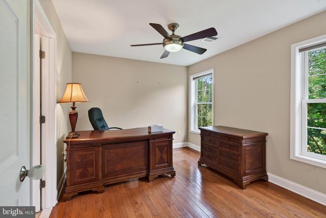 121 PINETOWN ROAD, Norristown, PA 19403