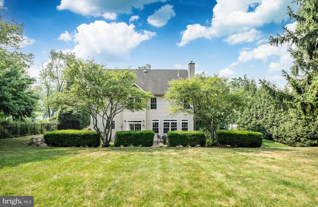 121 PINETOWN ROAD, Norristown, PA 19403