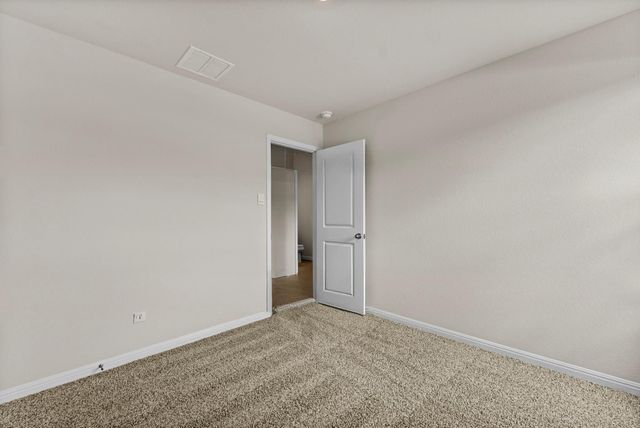 204 RAYMONDVILLE PATH, San Marcos, TX 78666