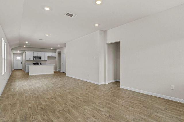 204 RAYMONDVILLE PATH, San Marcos, TX 78666