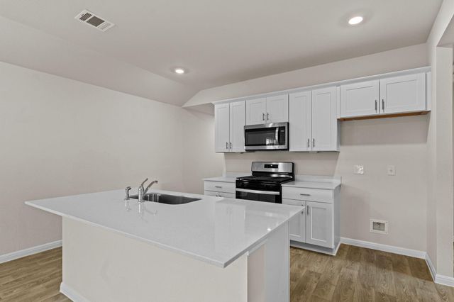 204 RAYMONDVILLE PATH, San Marcos, TX 78666