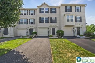 1096 Sparrow Way, Upper Macungie Twp, PA 18031
