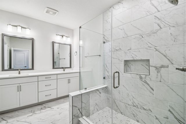 6605 N NEBRASKA AVENUE 14, Tampa, FL 33604