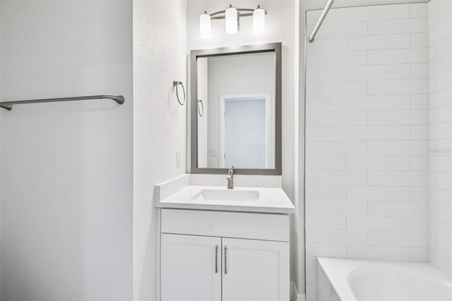 6605 N NEBRASKA AVENUE 14, Tampa, FL 33604