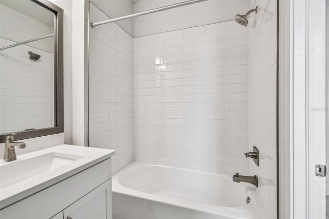 6605 N NEBRASKA AVENUE 14, Tampa, FL 33604