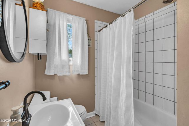 287 Sky Manor Boulevard, Brick, NJ 08723