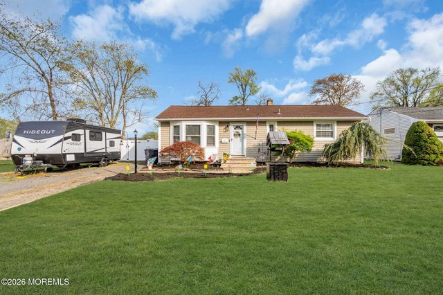 287 Sky Manor Boulevard, Brick, NJ 08723