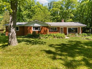 4271 Willis Road, York Twp, MI 48160