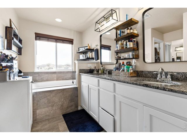 623 Vermilion Peak Dr, Windsor, CO 80550