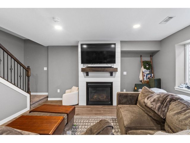 623 Vermilion Peak Dr, Windsor, CO 80550