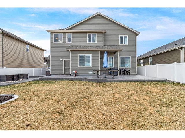 623 Vermilion Peak Dr, Windsor, CO 80550