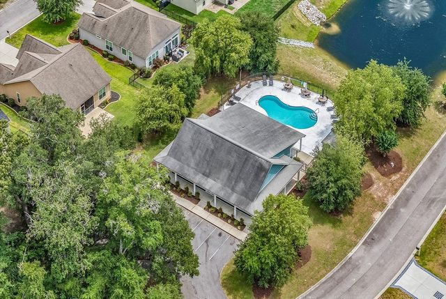 258 Rivers Edge Dr., Conway, SC 29526