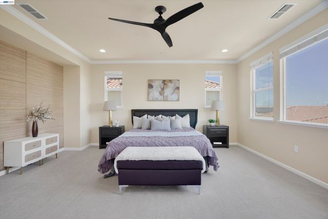 8012 Westport Cir, Discovery Bay, CA 94505