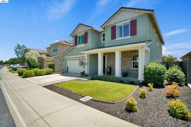 8012 Westport Cir, Discovery Bay, CA 94505