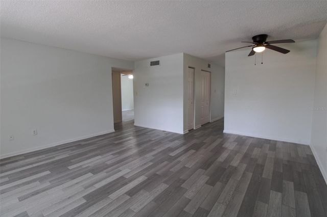 201 POINSETTIA PINE COURT 202, Tampa, FL 33612