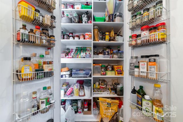 12705 Glowing Peak Road, Huntersville, NC 28078