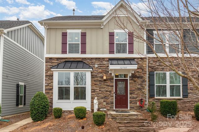 12705 Glowing Peak Road, Huntersville, NC 28078