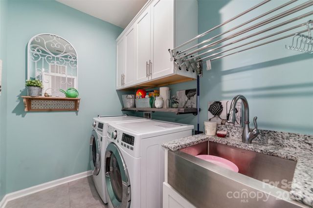 12705 Glowing Peak Road, Huntersville, NC 28078