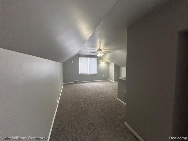 18458 Lennane, Redford, MI 48240