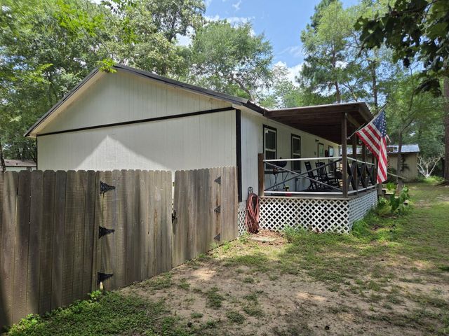 141 Mud Cat Drive, Trinity, TX 75862