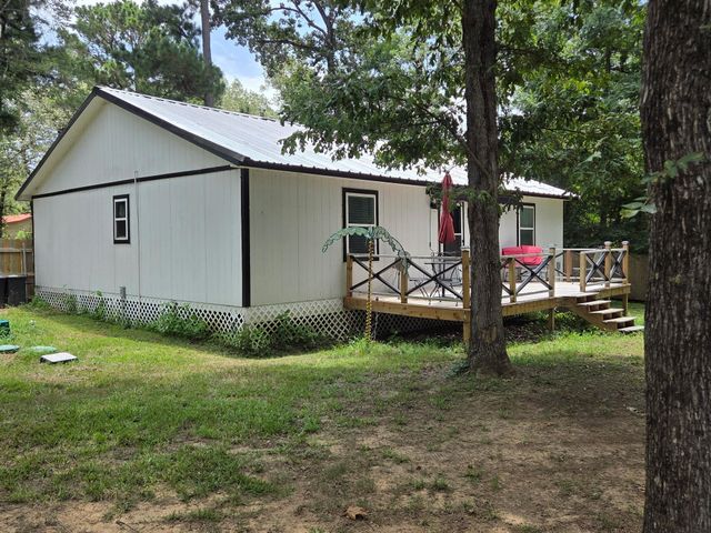 141 Mud Cat Drive, Trinity, TX 75862