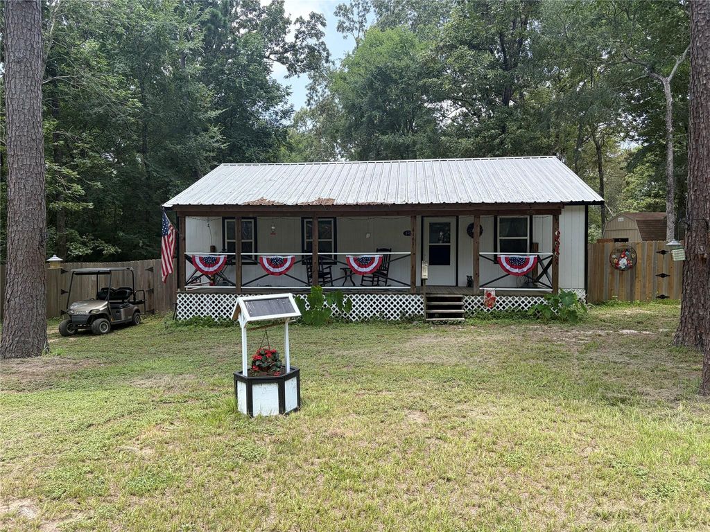 141 Mud Cat Drive, Trinity, TX 75862