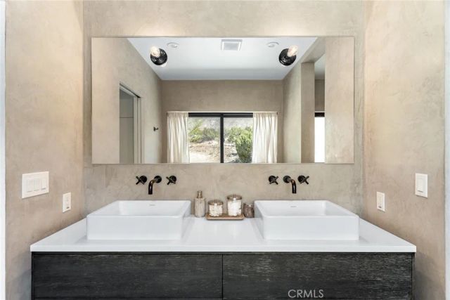 48575 W Paradise, Morongo Valley, CA 92256