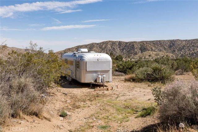 48575 W Paradise, Morongo Valley, CA 92256