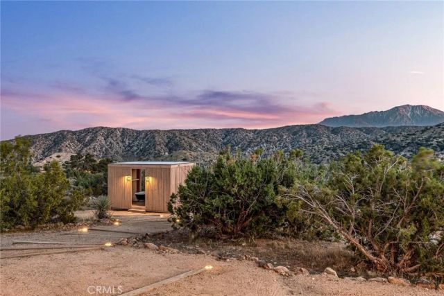 48575 W Paradise, Morongo Valley, CA 92256
