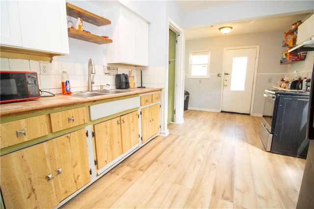 728 Brooklyn, Dayton, OH 45402