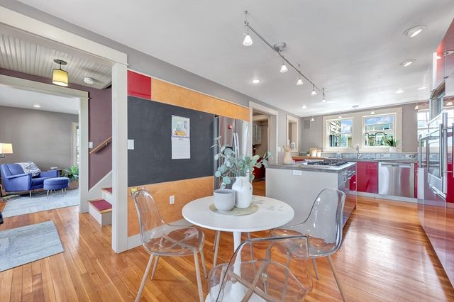 88 School Street, Arlington, MA 02476