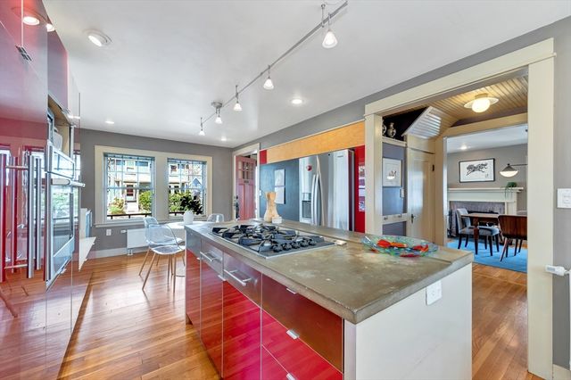 88 School Street, Arlington, MA 02476