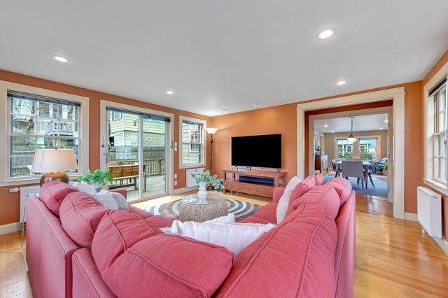 88 School Street, Arlington, MA 02476