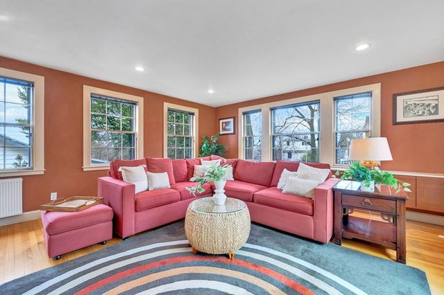 88 School Street, Arlington, MA 02476