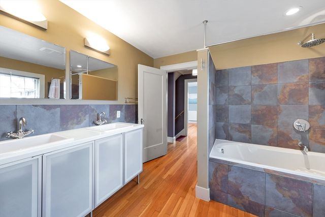 88 School Street, Arlington, MA 02476