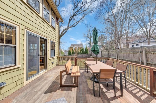 88 School Street, Arlington, MA 02476