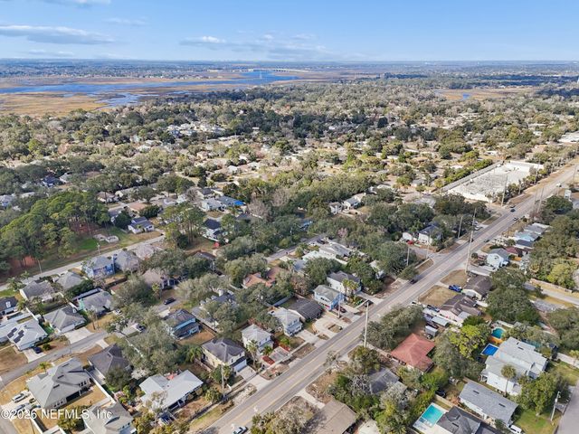 1022 PENMAN Road, Jacksonville Beach, FL 32250