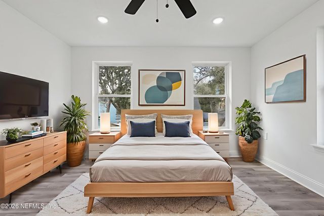 1022 PENMAN Road, Jacksonville Beach, FL 32250