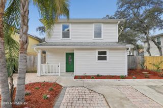 1022 PENMAN Road, Jacksonville Beach, FL 32250