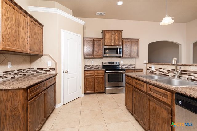 506 Coby Drive, Troy, TX 76579