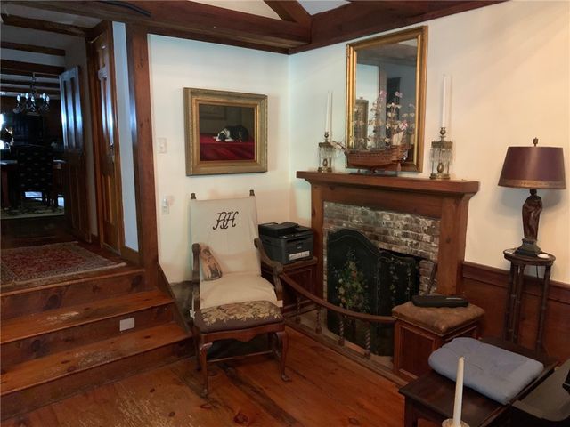 191 Stony Lane, North Kingstown, RI 02852