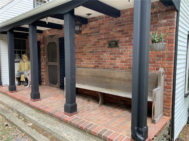 191 Stony Lane, North Kingstown, RI 02852