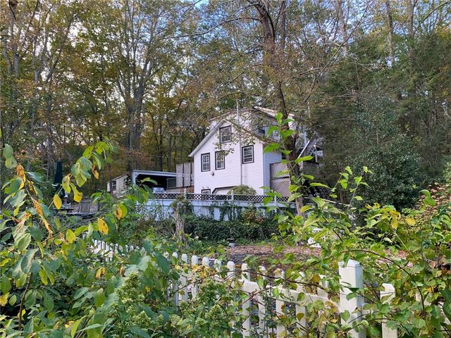 191 Stony Lane, North Kingstown, RI 02852