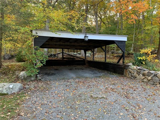 191 Stony Lane, North Kingstown, RI 02852