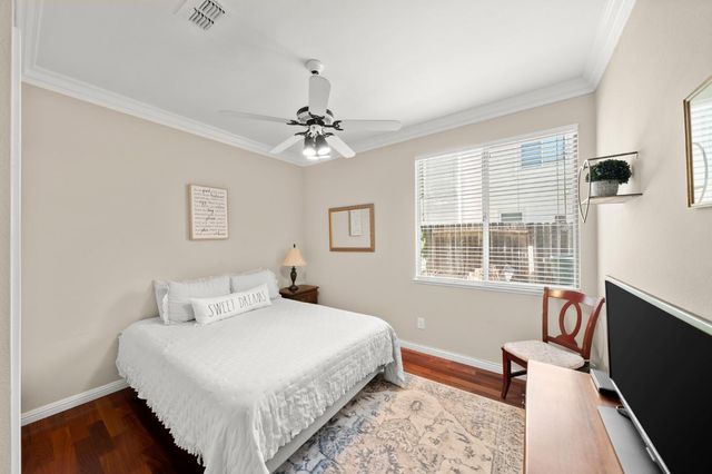 5820 Devon Dr, Rocklin, CA 95765