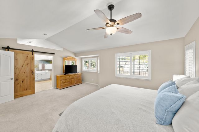 5820 Devon Dr, Rocklin, CA 95765